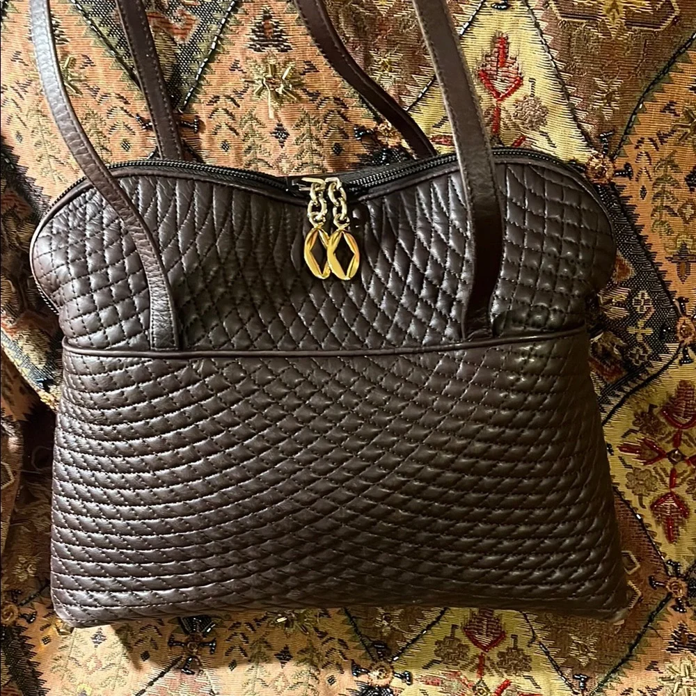 BALLY Elegant Brown Quilted Leather Women's Bag - Picture 3 of 12